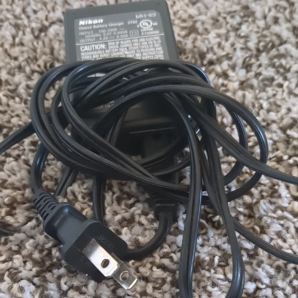 Nikon Camera Battery Charger with Power Cord